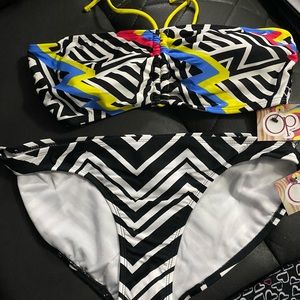 Juniors 2-piece swim suit